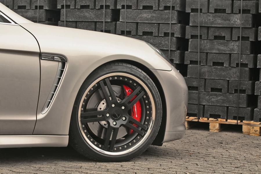  Porsche Panamera Turbo by McChip-DKR 2009 года  (фото 5 из 16)